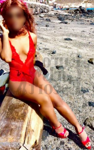 Josette latina live escort in Sunrise Florida, massage parlor